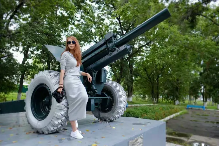 俄罗斯滨海小镇邂后china“马达姆"