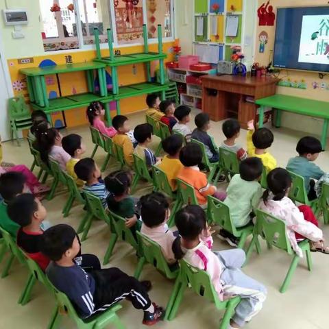 水沐清华幼儿园中一班二十四节气之谷雨主题活动课