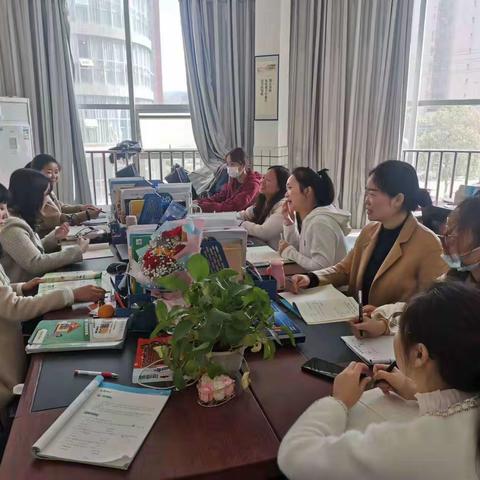 春风满园促教研 ——全员赛课三年级组