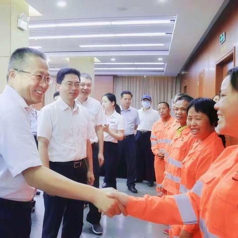 海口市组织贫困劳动力务工专项行动现场会在秀英区召开