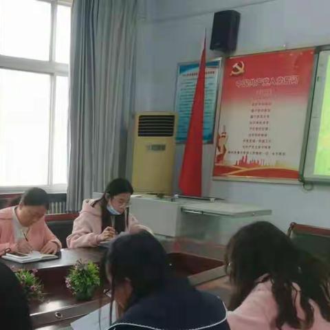 精准分析，反思提升——市二小数学期末检测教学质量分析会