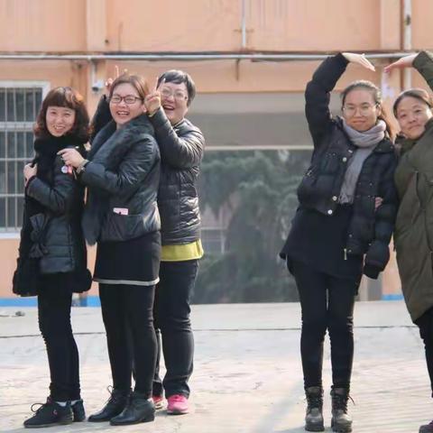 “三八”女神节，我们最美！——二小庆“三八”活动
