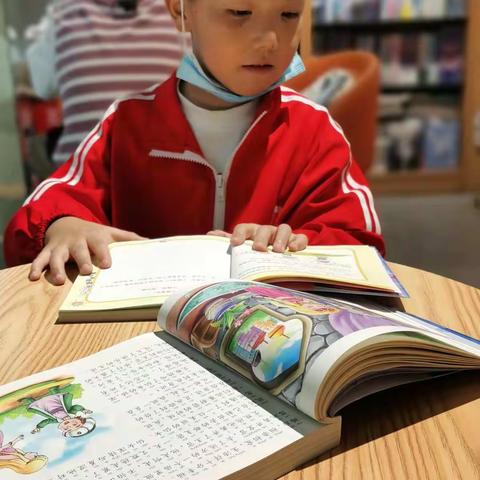 国庆书店游
