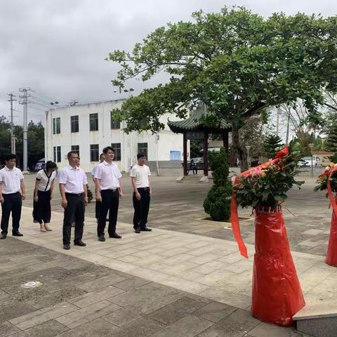 鲜花寄哀思 清明代祭慰英烈——拜祭英烈活动在黄竹革命烈士陵园举行