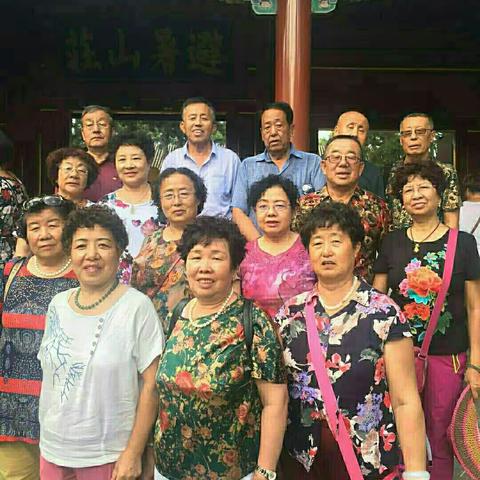 乌兰布统草原留影