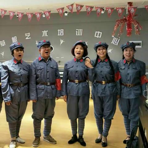 人民公园草根艺术团汇报完毕
