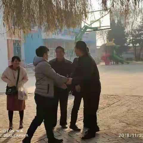 它山之石可以攻玉——东乡县名师工作室、厦门名师支教来三合学校送教送培活动侧记