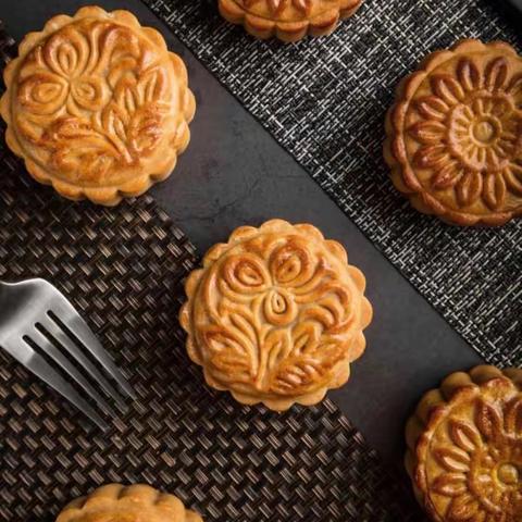 大美画馆@创意基础班 周三《中秋月饼》