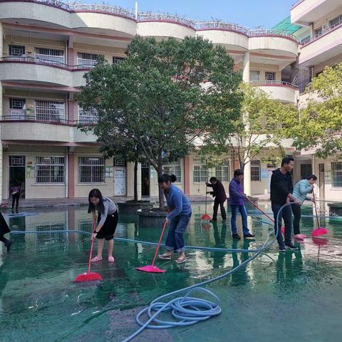 全体教师齐动手，打扫卫生迎开学——记龙城第三小学全体教师开学大扫除工作