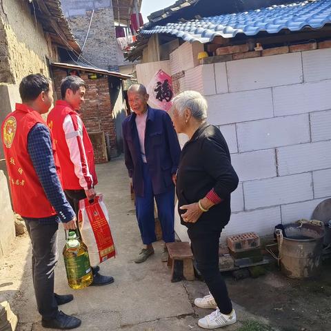 麻家社区开展“九九重阳节 浓浓敬老情”