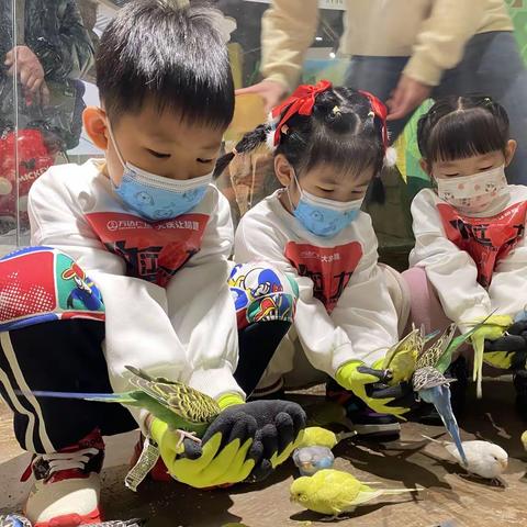 爱心助成长 留守不孤单