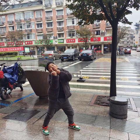 “爆竹声中一岁除，春风送暖入屠苏”，新年与寒假交替，我美好的寒假生活来啦！