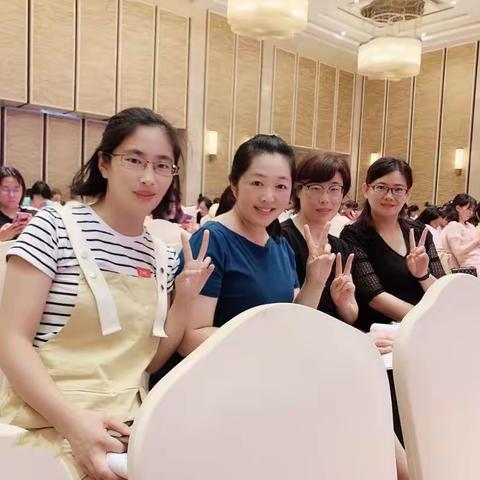 盛夏花开，我为你而来——记全国小学语文“卓越教师培养工程”深度研习营培训