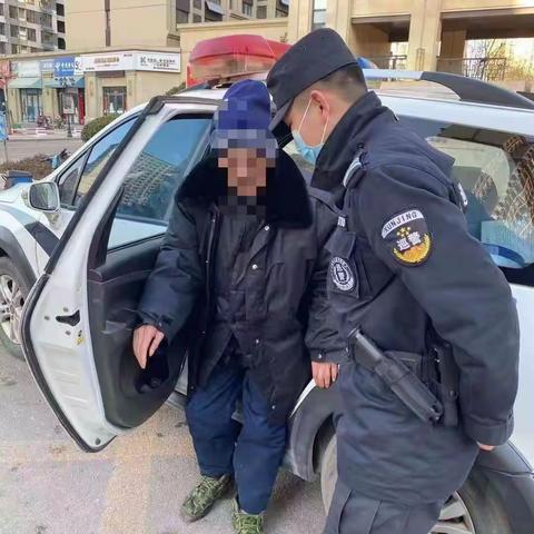 暖心！特巡警倾情相助 迷失老人安全返家