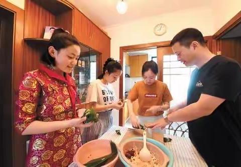 万水千山“粽”是情 童心五感品端午——武珞路实验小学端午主题实践活动