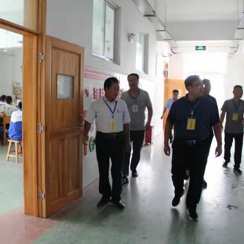 强化内部督查，提高作风效能一一十三中学开展内部不定期集中督查活动