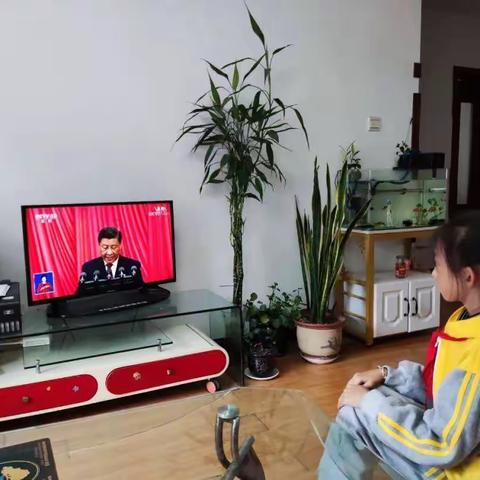 童心向党  时代向上