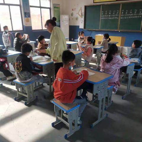 朝阳下的三义寨乡付楼小学