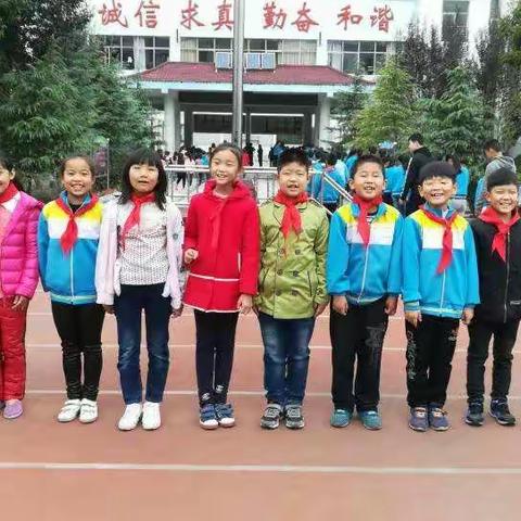 三实小龙祥校区三一班“最美班级，最好自己”