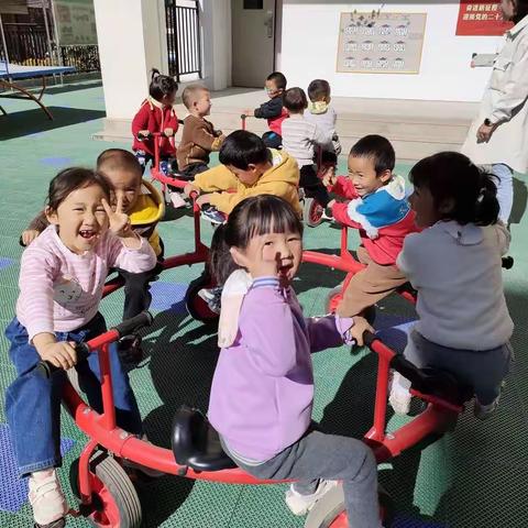 龙庆幼儿园 宅家趣成长 我们同进步