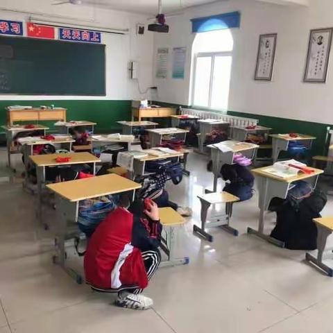 邯山区彩虹桥小学消防、地震演练！