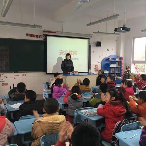 南京市景明佳园小学故事妈妈进课堂