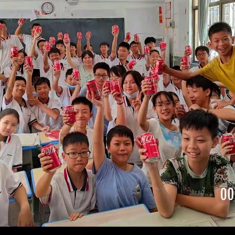 神奇昆虫在哪里，且向书中觅虫生——《昆虫记》暑托班阅读活动