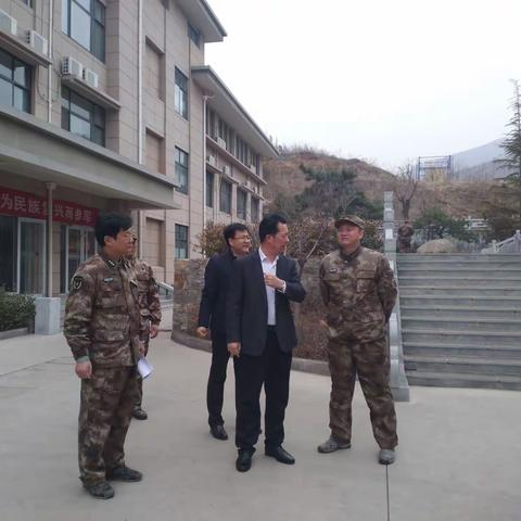 春雨贵如油，军地情谊深——羊里街道看望慰问役前训练预订新兵