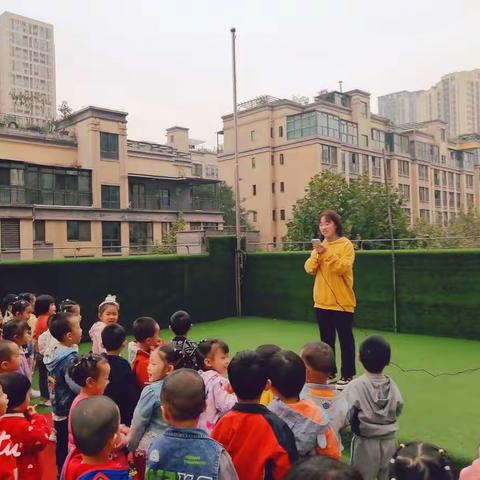 润丰明希幼儿园第十周升旗仪式