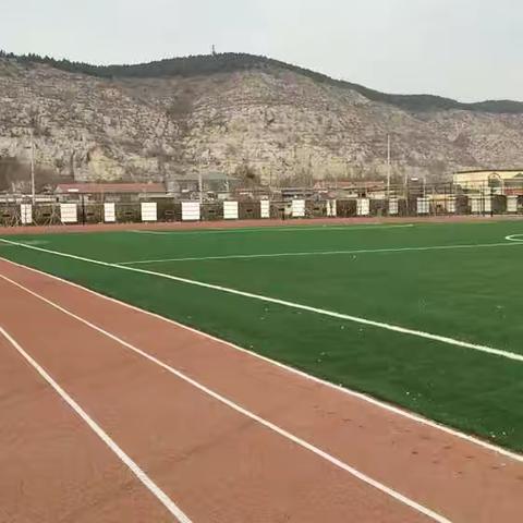 女神秀，秀女神——梁山县第五实验小学庆祝三八妇女节纪实