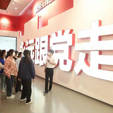 鹿邑县伯阳双语学校参加秋季开学思政第一课社会实践活动