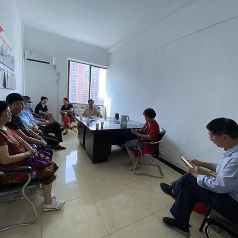 报社老干党支部举行“喜迎党的二十大召开”座谈会