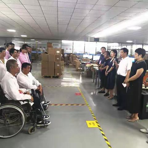 技能竞赛助扶贫  扶贫工厂展风采