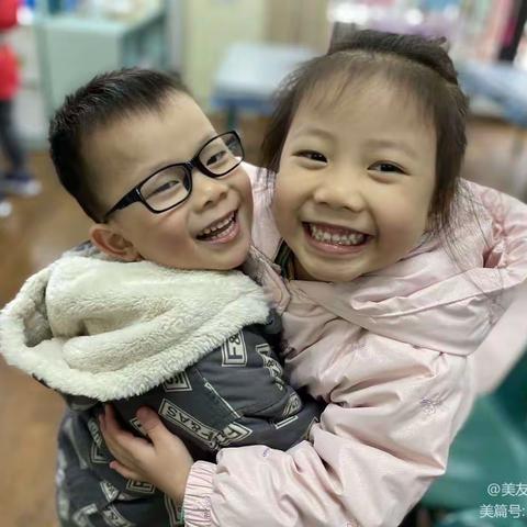 谢谢你们用爱心滋润着幼苗——致荷花班老师们的一封信