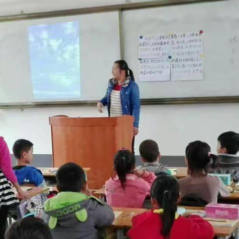 互合小学为提高教学质量而积极开展教研活动！    