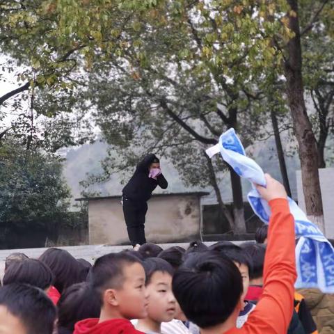 板桥镇中心小学—“应急消防安全演练”