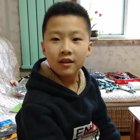 我背《前赤壁赋》，还不太熟😊