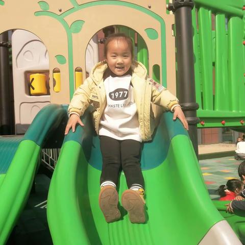 🌸春季如歌，“幼”见美好～爱上幼儿园🏰 欢迎观看豆子轩宝贝精彩回顾