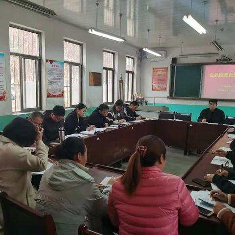 康桥小学召开教学工作座谈会