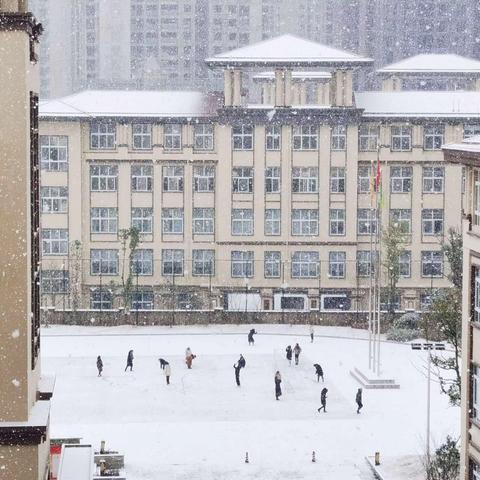 当童心遇到初雪