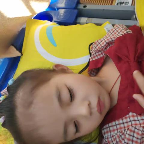 中四班宝贝午睡篇