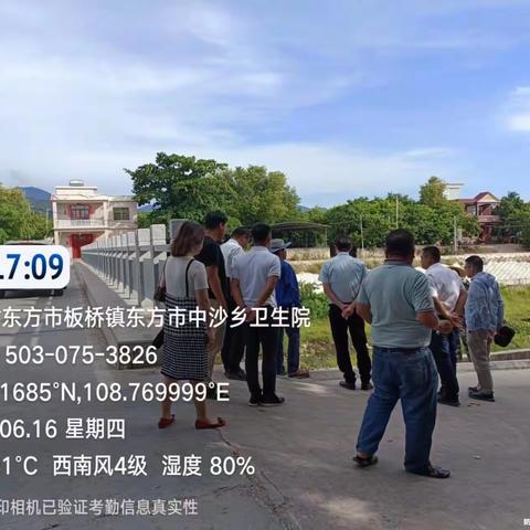 市委常务、副市长陈楠林赴板桥镇仙居谷开展巡林工作