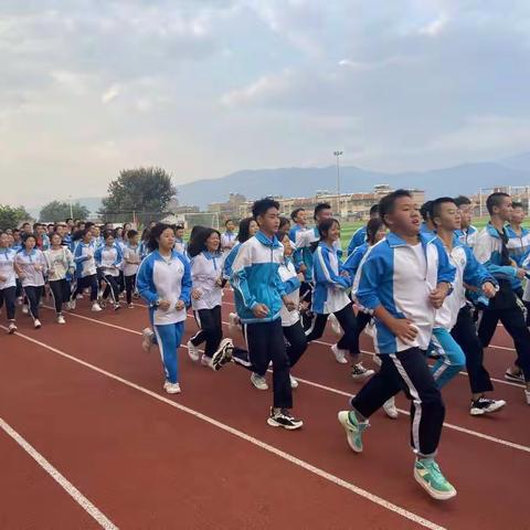 宁南县初级中学校2021—2022学年上期走进初三启动仪式