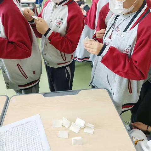 诵读传经典——青岛为明学校小学部三四年级母语节之诗歌诵读比赛