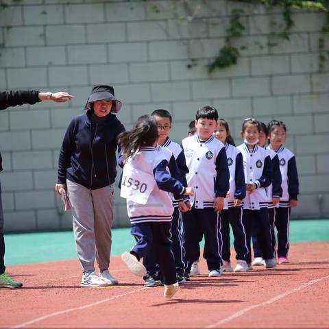 宁安路小学低年级运动会2