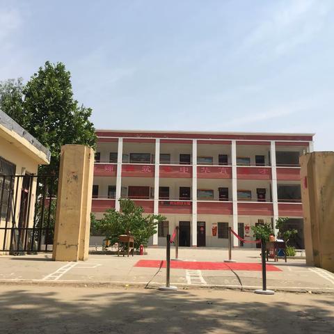 “疫”散花开，学子归来——记东明县长兴集乡顿庄小学开学复课第一天