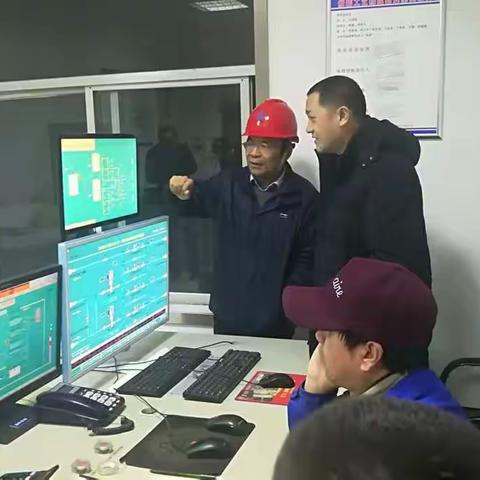 环保长安分局夜查辖区铁腕治霾工作