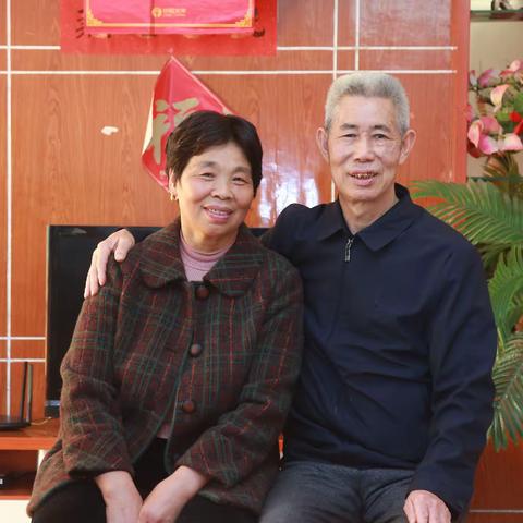 黎松英女士六十大寿庆典
