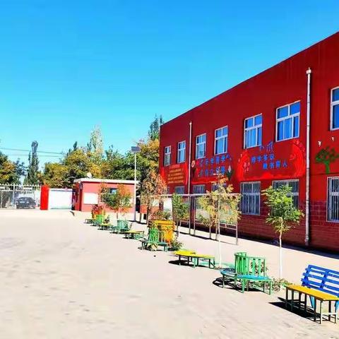 推门听课，打造常态，中心引路，再上高峰——红寺堡镇中心学校“互联网＋教育”听课记