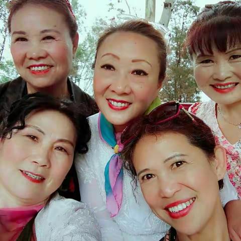 姐妹情深！